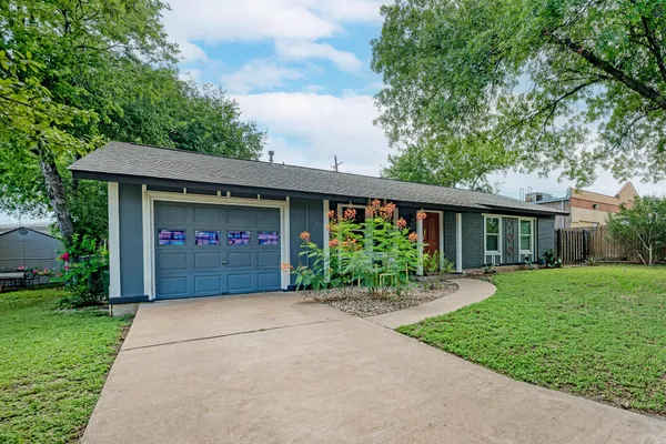 $374,900 | 1500 Fairfield Drive, Austin, TX 78758