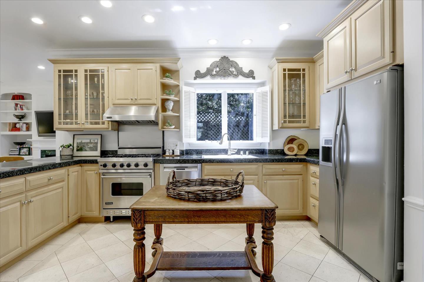 85 Clarendon Road Pacifica, CA 94044 - Photo 29 of 74