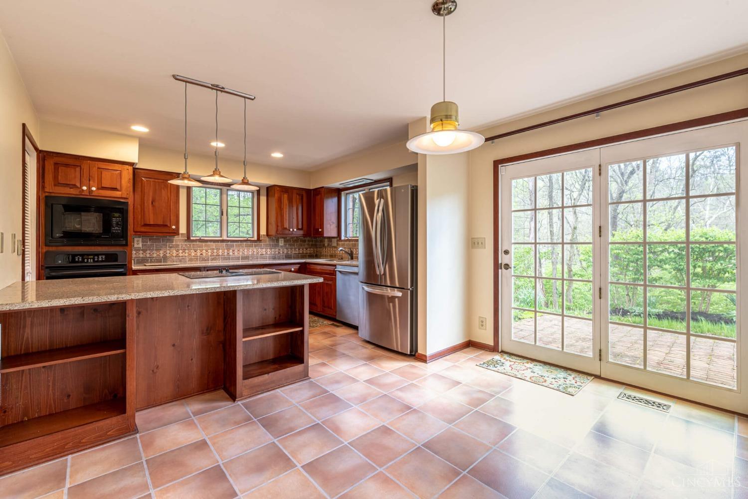 6944 Five Mile Road Cincinnati, OH 45230 - Photo 12 of 50 Gallery Image 12