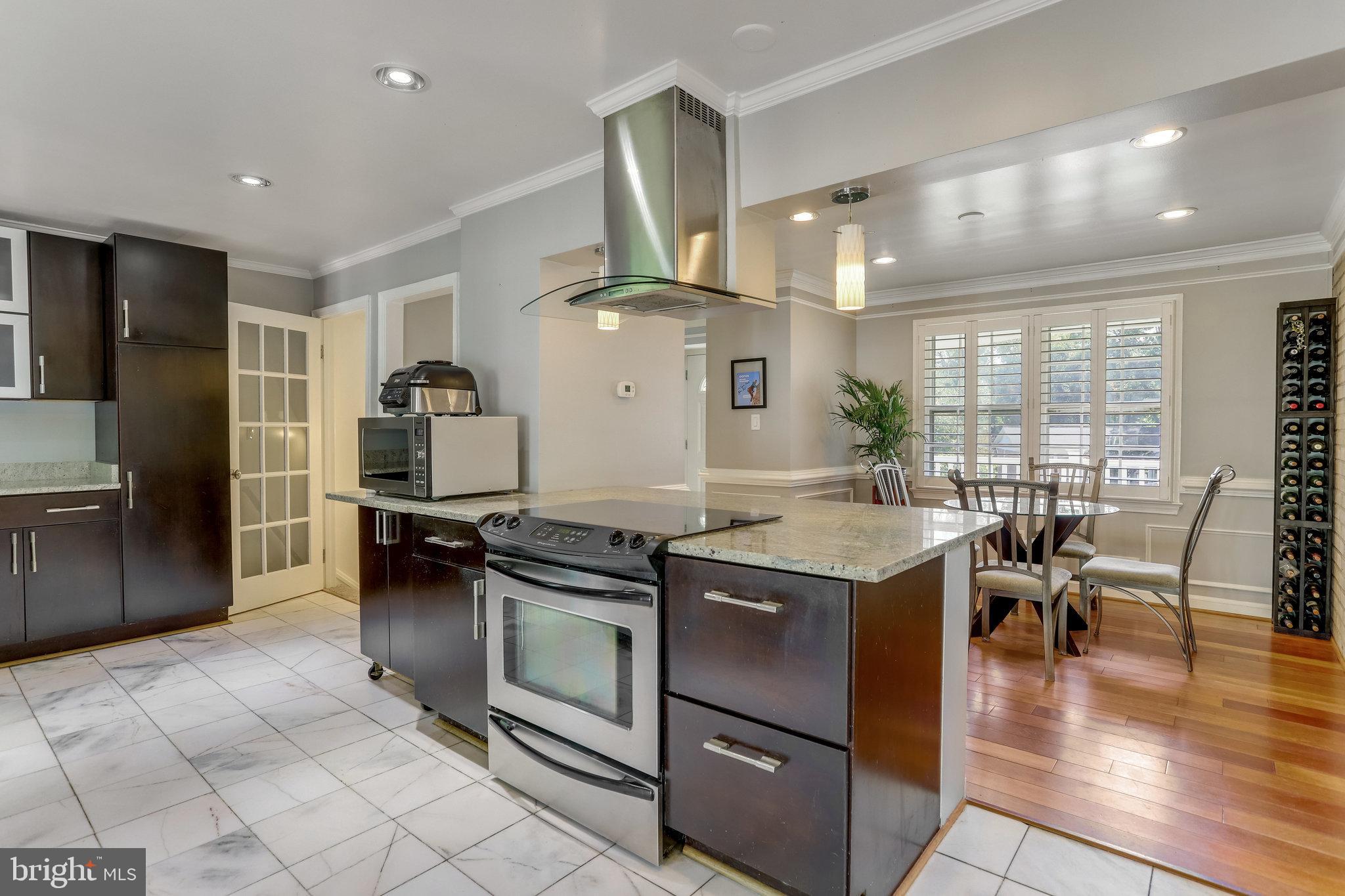 6808 Houndmaster Road Springfield, VA 22152 - Photo 27 of 88