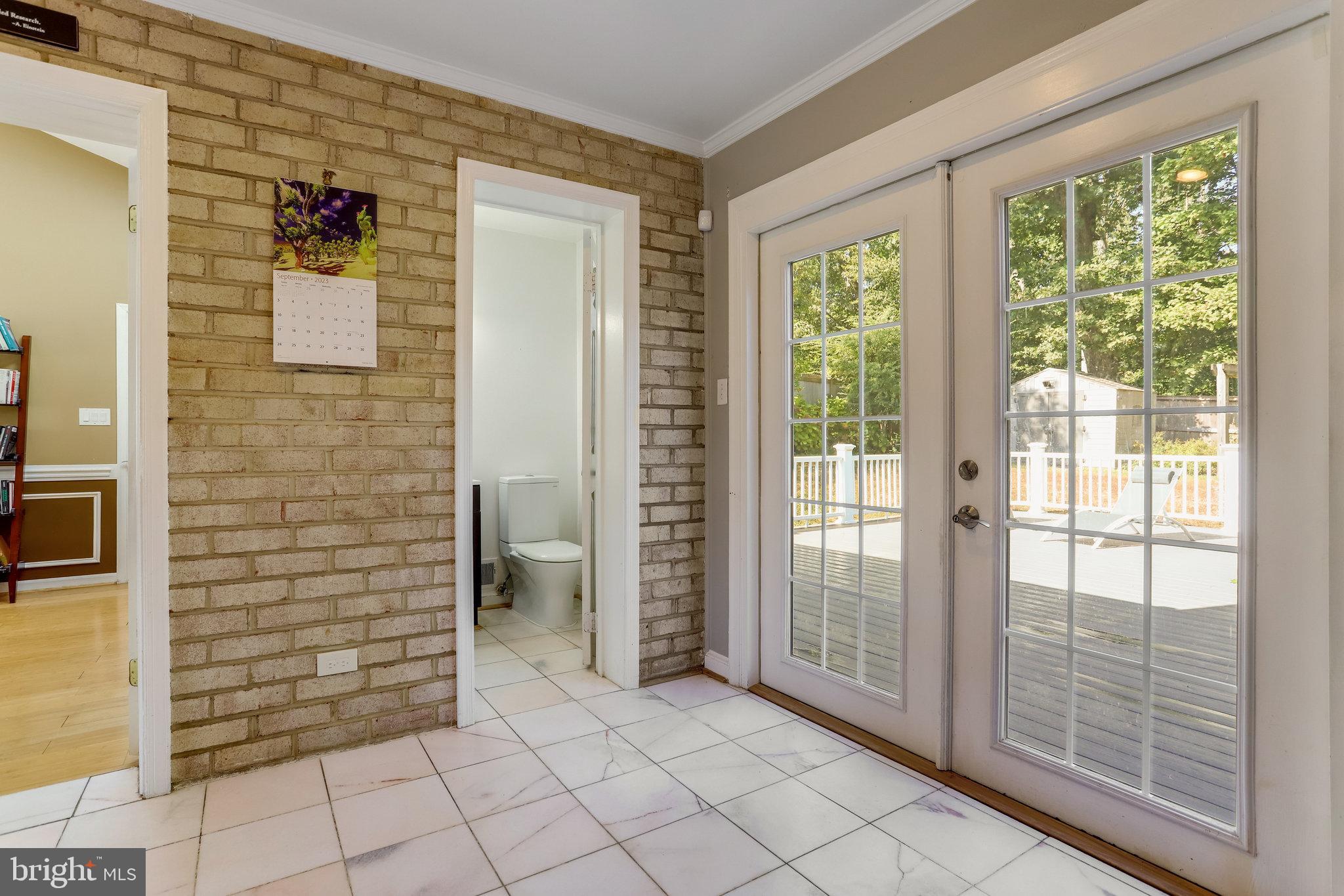 6808 Houndmaster Road Springfield, VA 22152 - Photo 29 of 88