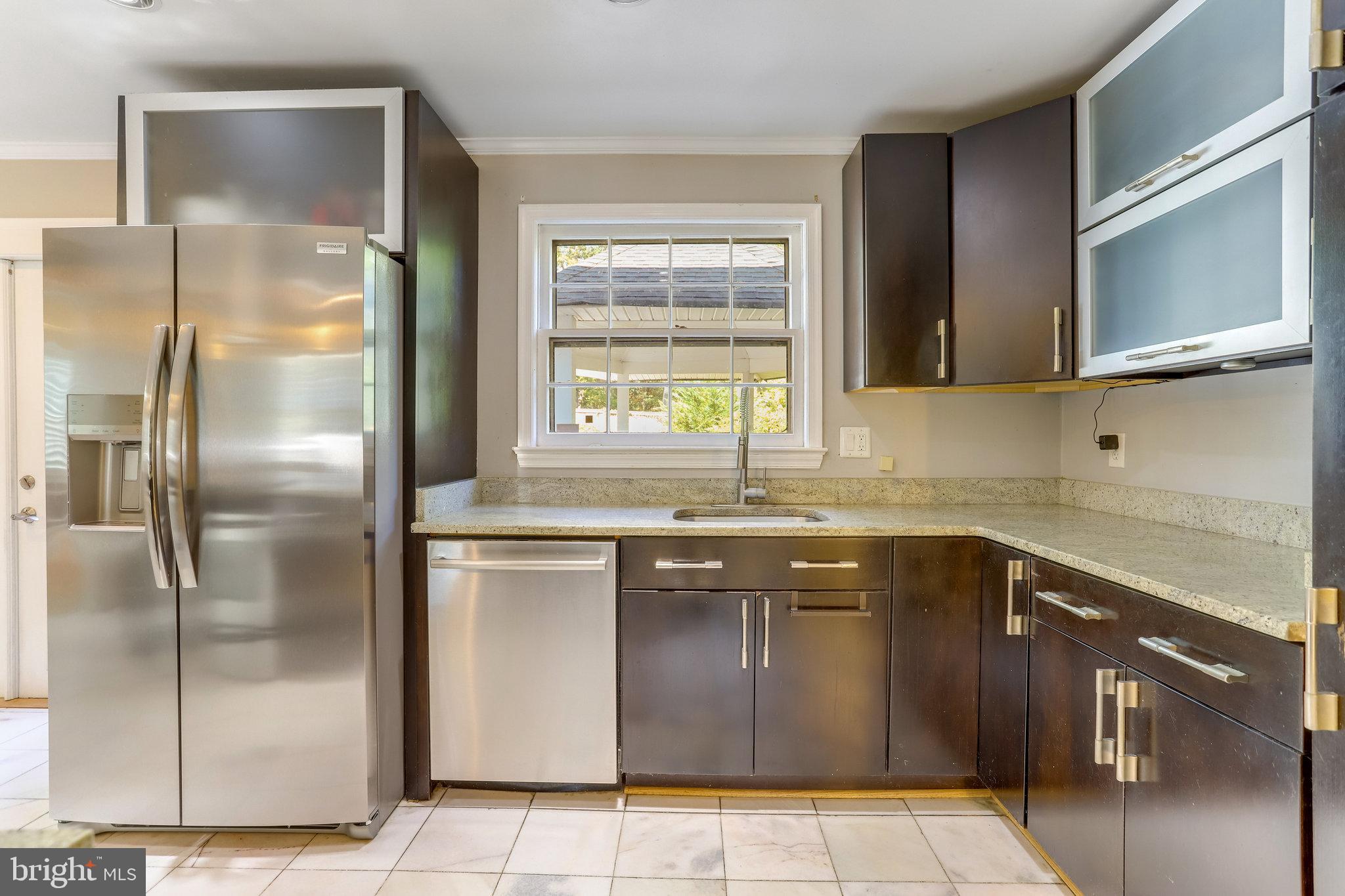 6808 Houndmaster Road Springfield, VA 22152 - Photo 32 of 88