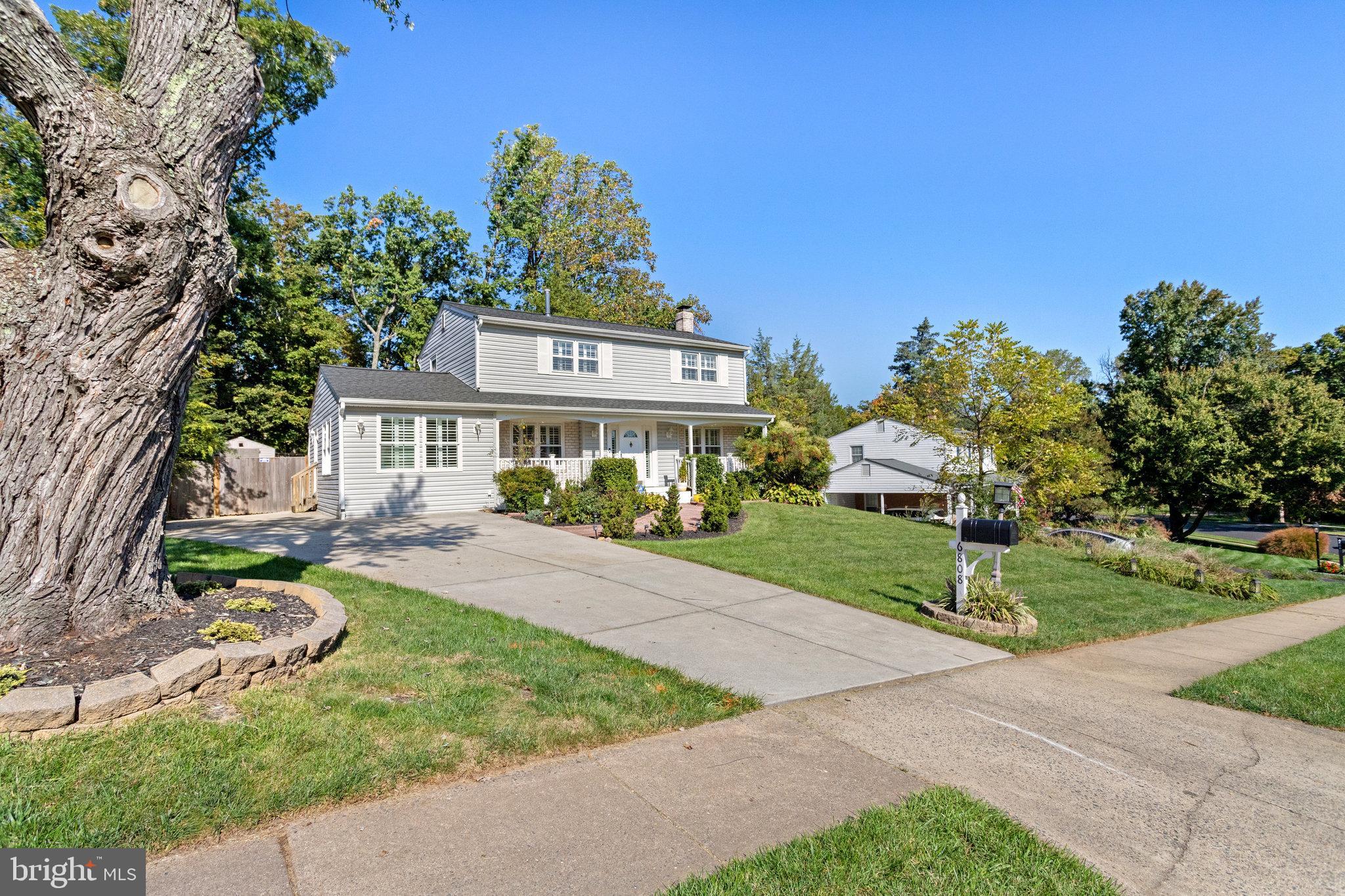 6808 Houndmaster Road Springfield, VA 22152 - Photo 4 of 88