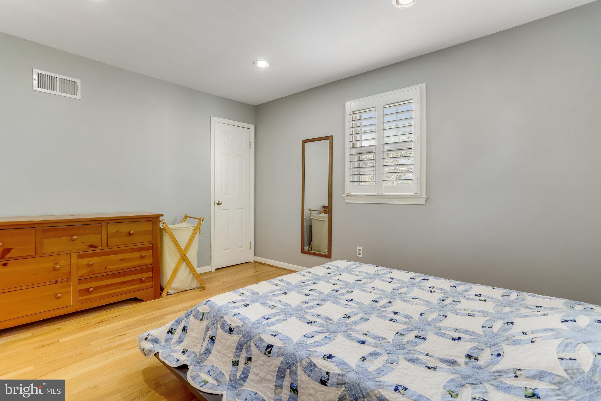 6808 Houndmaster Road Springfield, VA 22152 - Photo 49 of 88