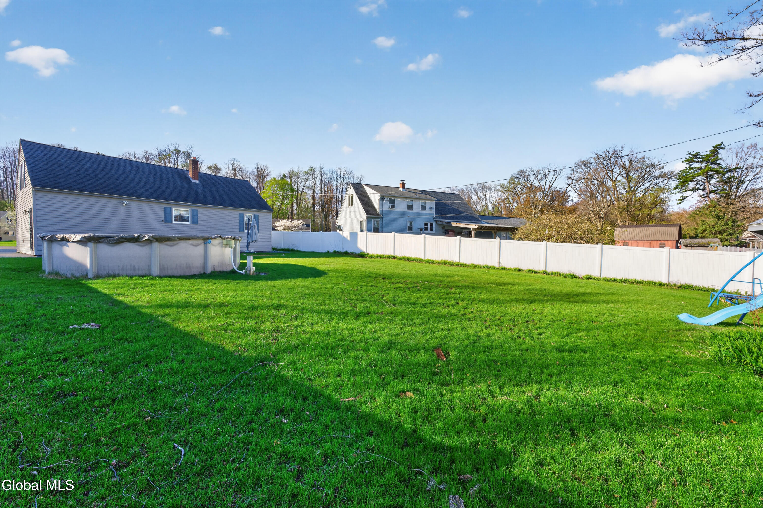 1038 Dudley Road Rotterdam, NY 12303 - Photo 33 of 40 Yard 3