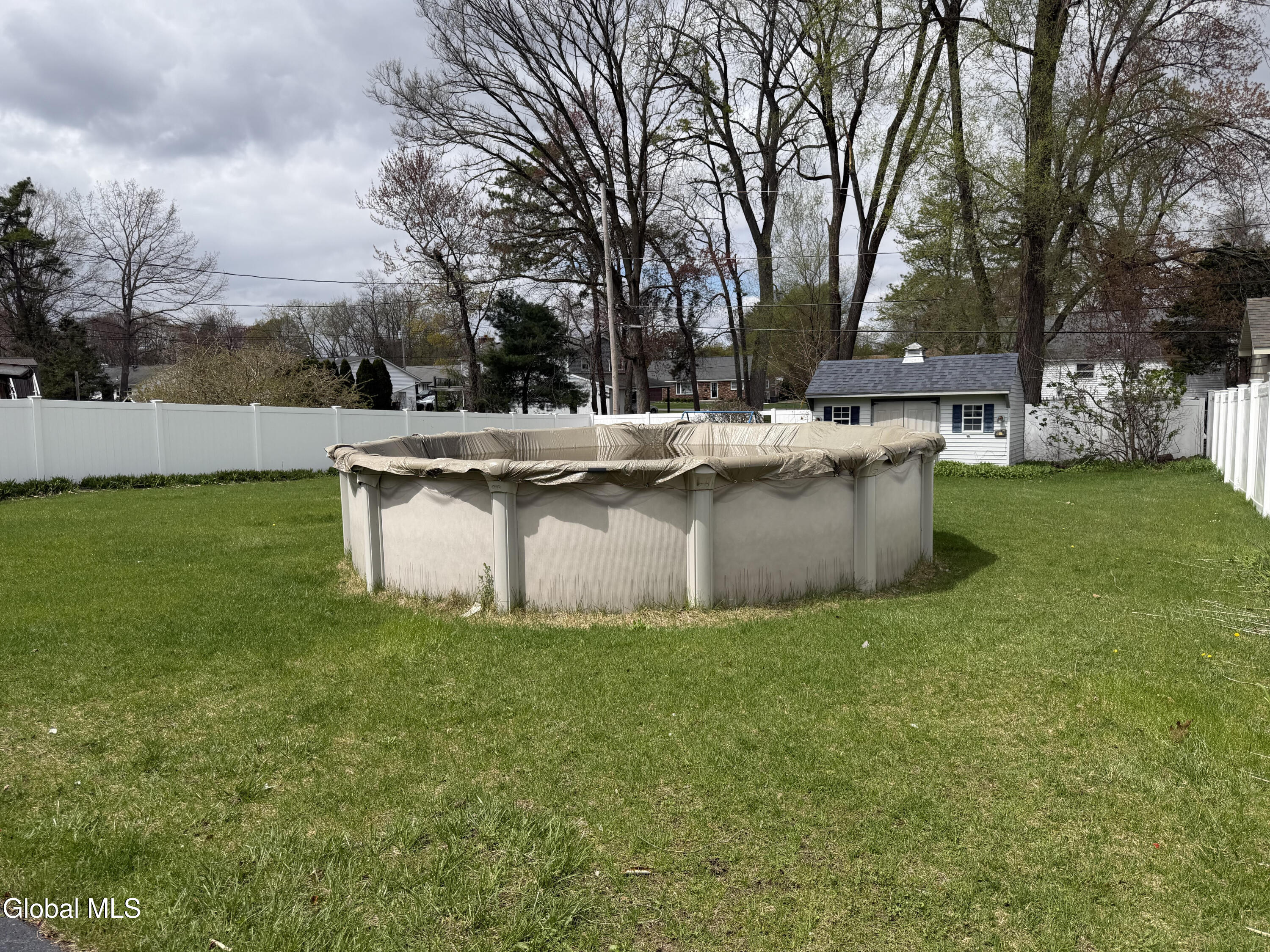 1038 Dudley Road Rotterdam, NY 12303 - Photo 35 of 40 1038 Dudley, Yard1