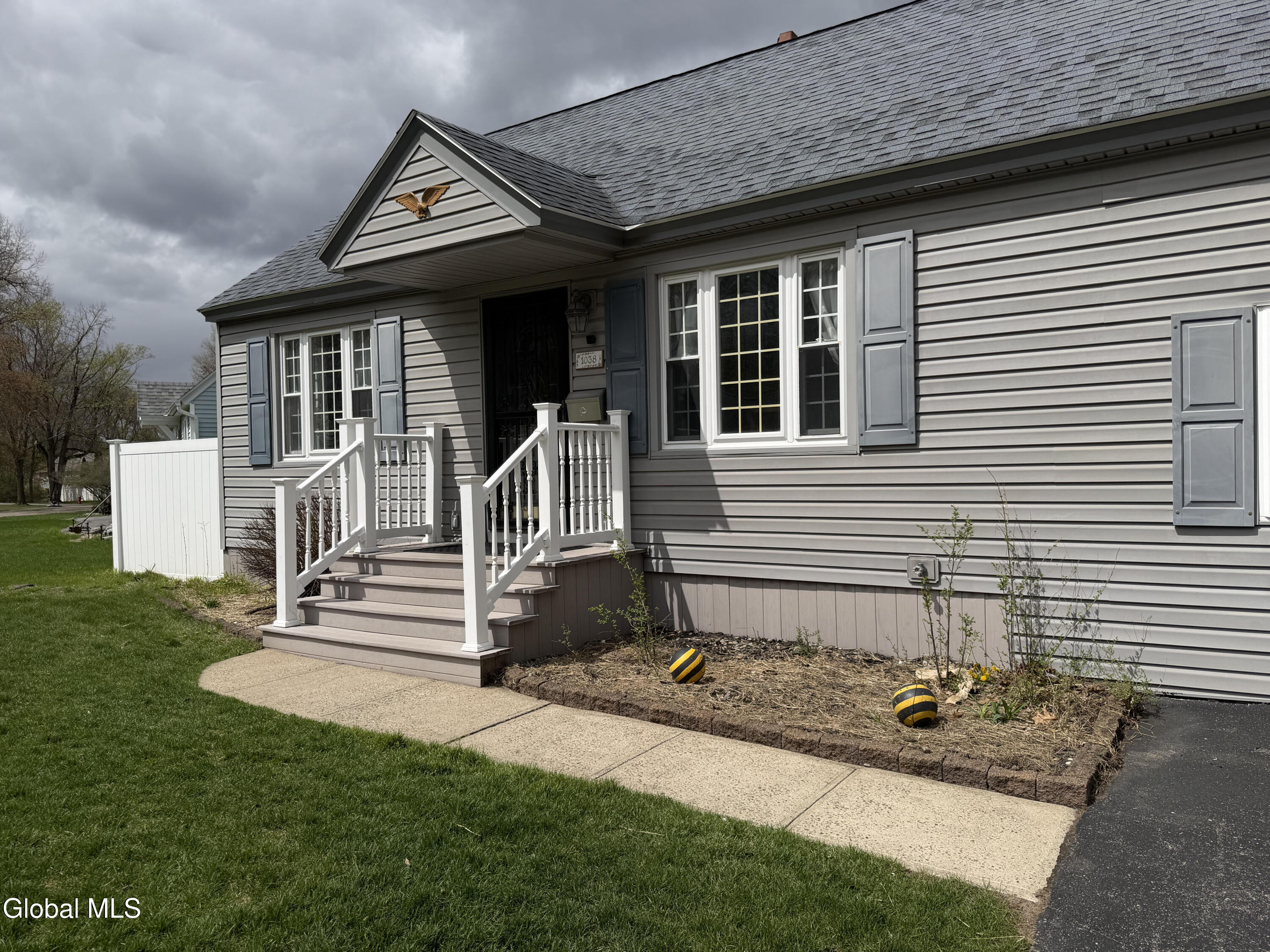 1038 Dudley Road Rotterdam, NY 12303 - Photo 39 of 40 1038 Dudley, Front