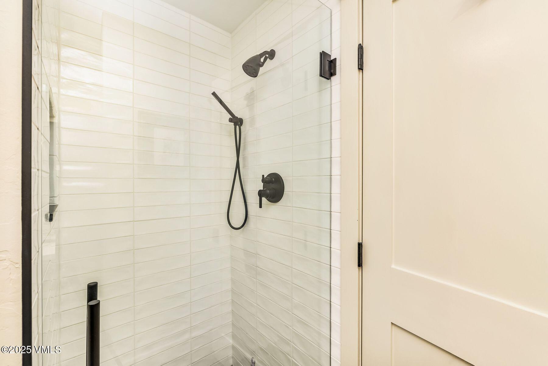 30 Cresta Road, Unit 103 Edwards, CO 81632 - Photo 21 of 34 3/4 Bathroom