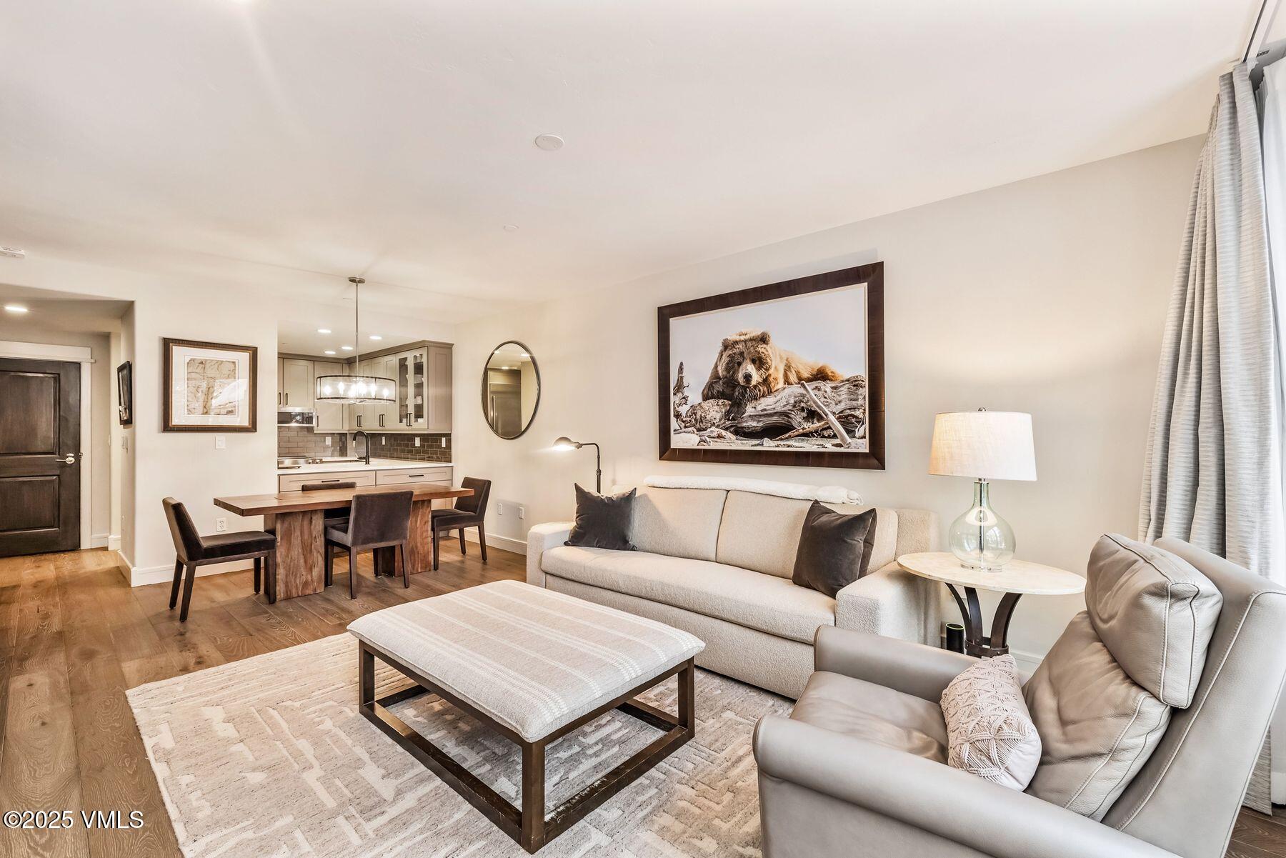 30 Cresta Road, Unit 103 Edwards, CO 81632 - Photo 4 of 34 Family Room / Dining Area