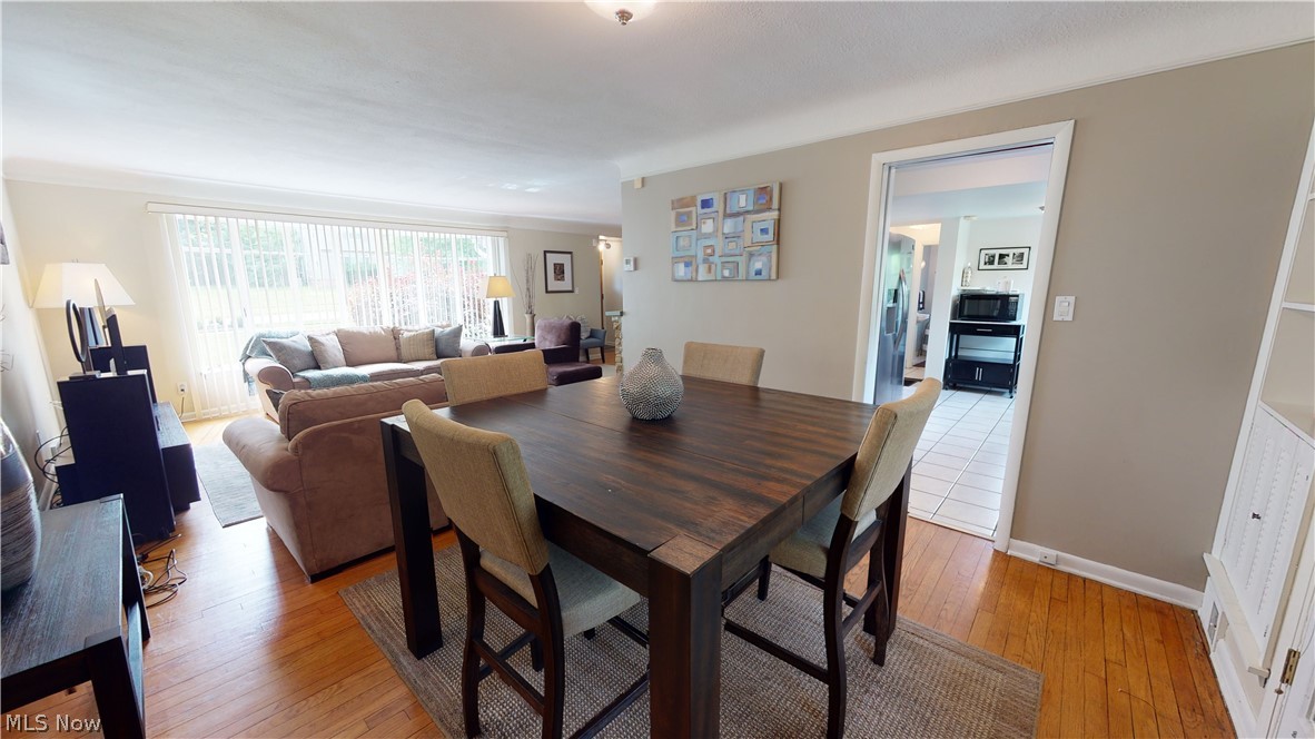 636 Quilliams Road Cleveland Heights, OH 44121 - Photo 8 of 27