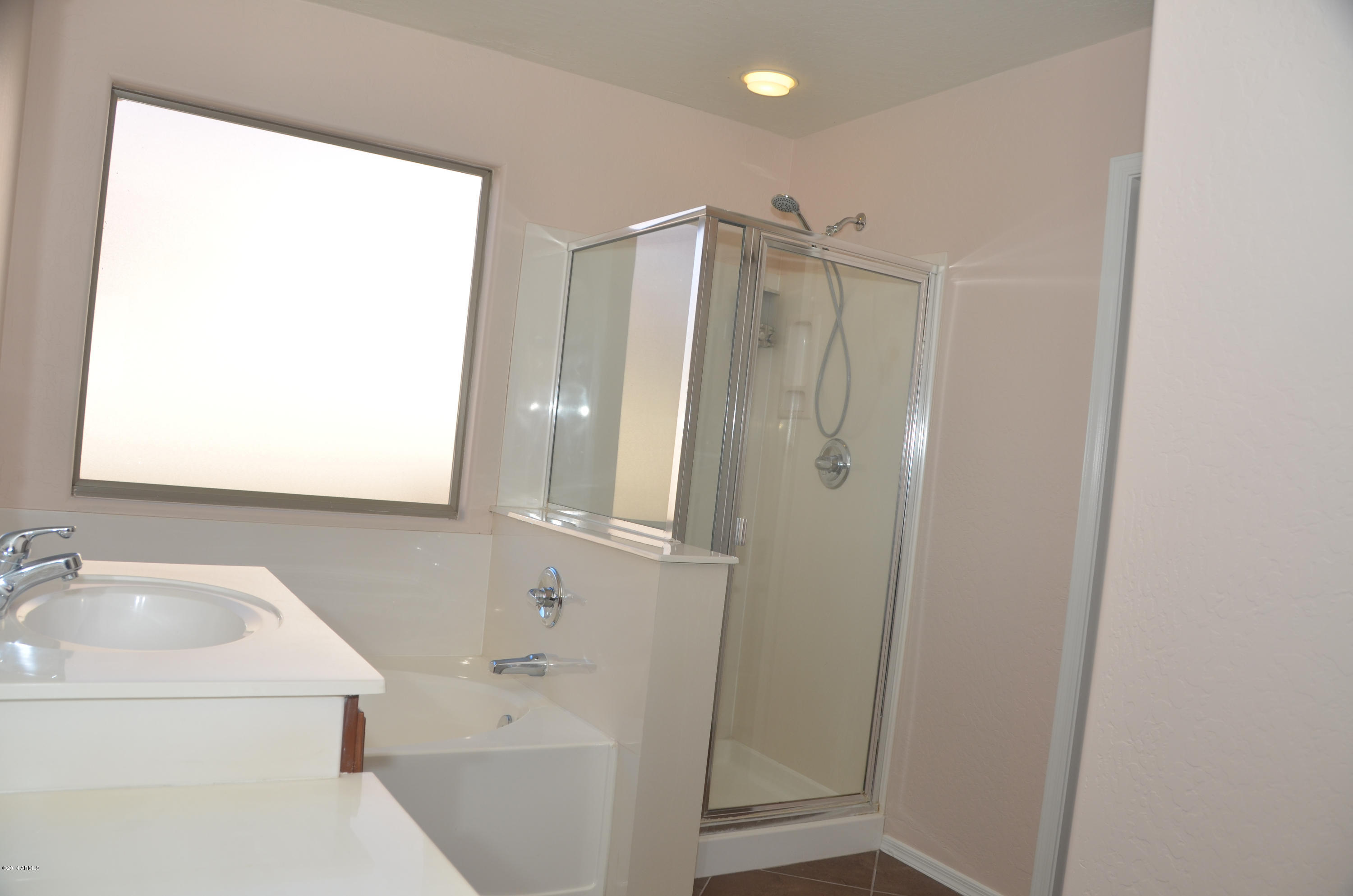 4230 South Sawmill Road Gilbert, AZ 85297 - Photo 11 of 28 Master Bath 2