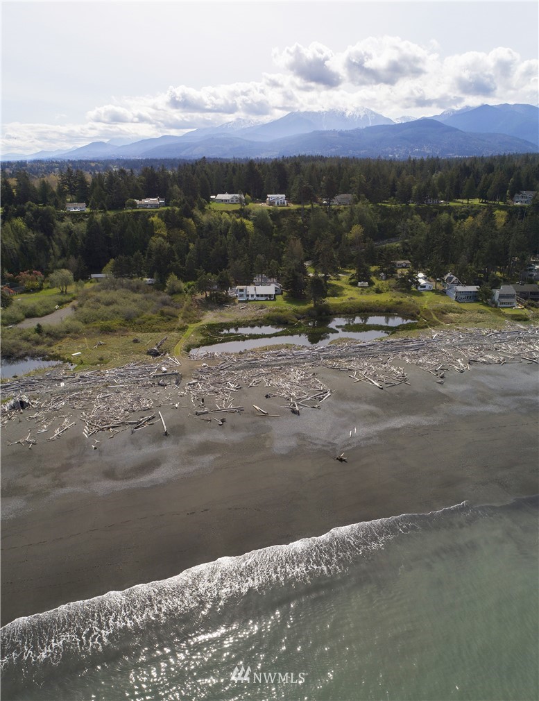 1922 Place Road Port Angeles, WA 98363 - Photo 2 of 25 Gallery Image 2