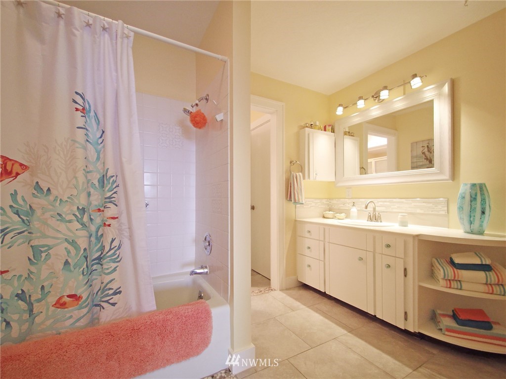 1922 Place Road Port Angeles, WA 98363 - Photo 16 of 25 Gallery Image 16