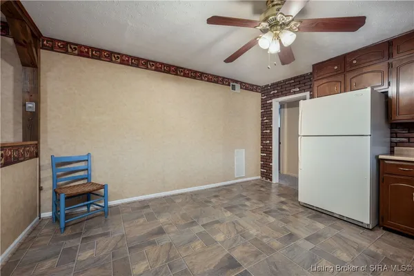 $285,000 | 320 Fairview Road, Memphis, IN 47143