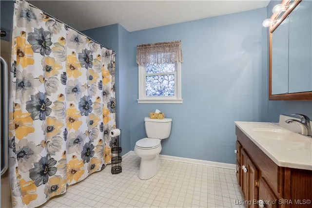 $300,000 | 320 Fairview Road, Memphis, IN 47143