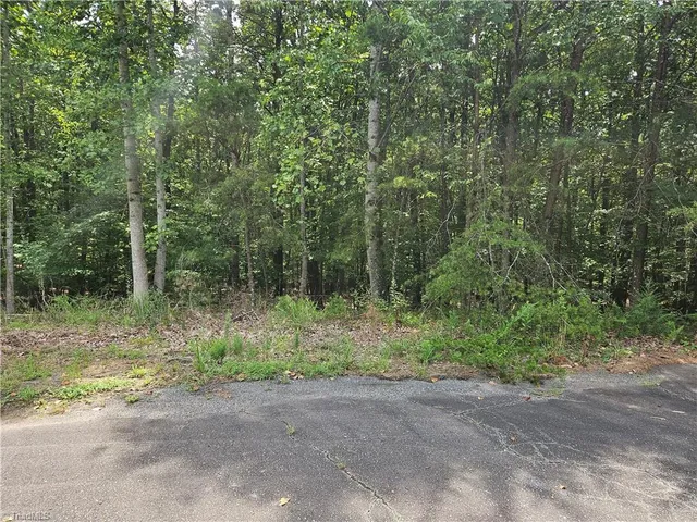 $55,000 | 0 Knollcrest Drive, Unit 61, Pinnacle, NC 27043