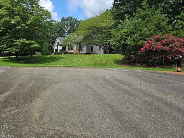 $55,000 | 0 Knollcrest Drive, Unit 61, Pinnacle, NC 27043