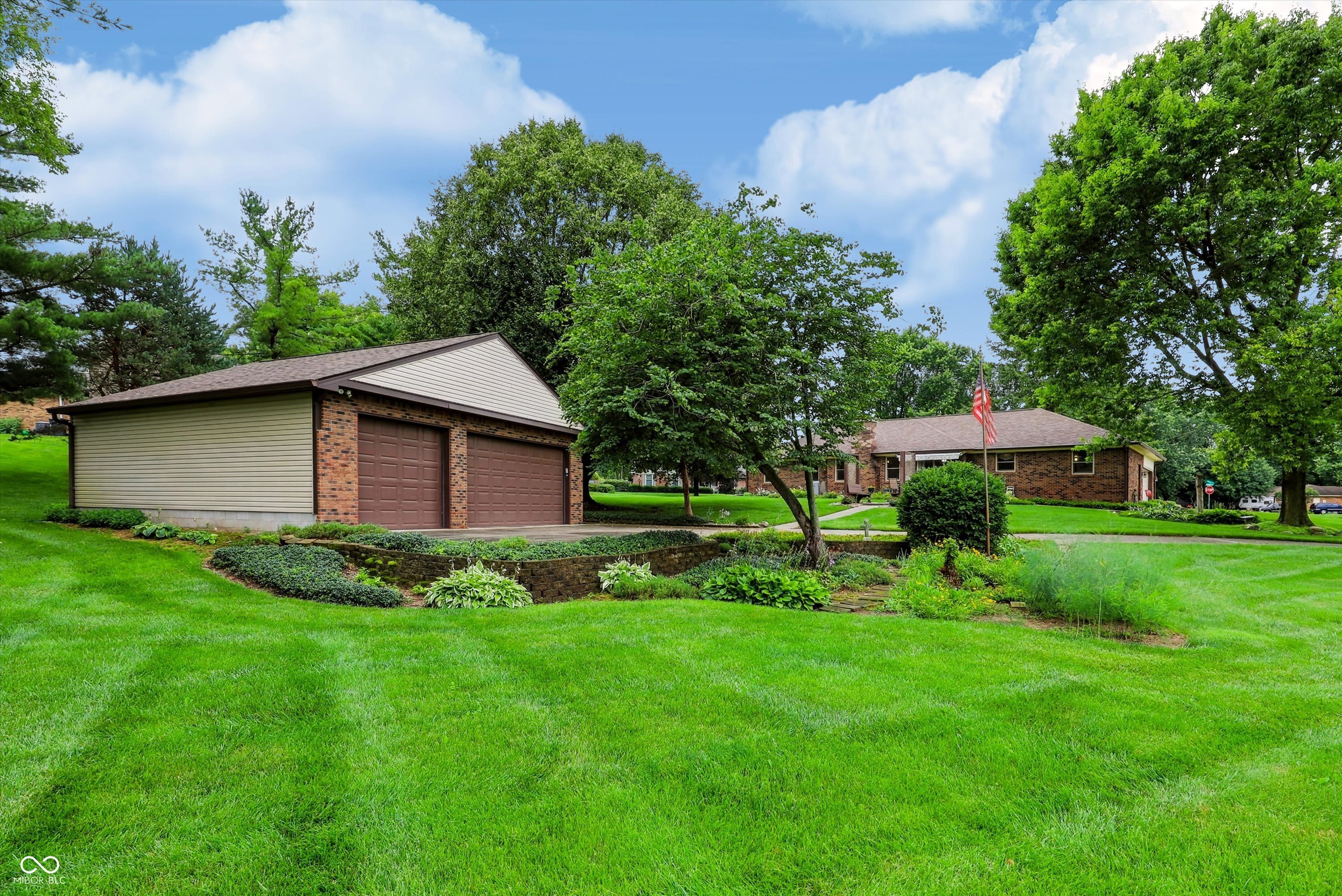 487 Moccosin Road Greenwood, IN 46142 - Photo 52 of 55