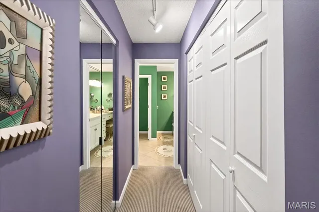 $325,000 | 2 Tanewood Court, Belleville, IL 62223