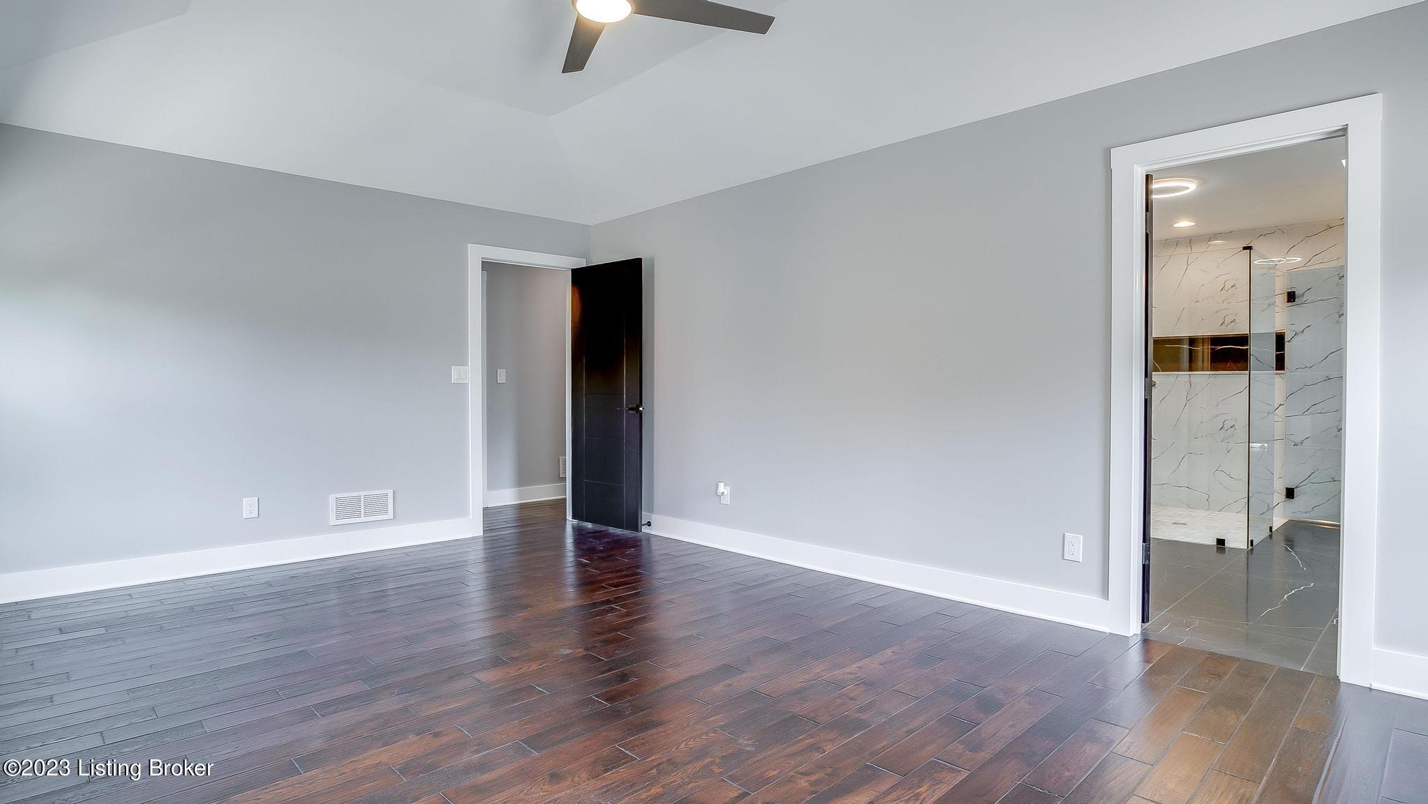 10404 Long Home Road Louisville, KY 40291 - Photo 35 of 71 10404_LongHomeRd_40291_562