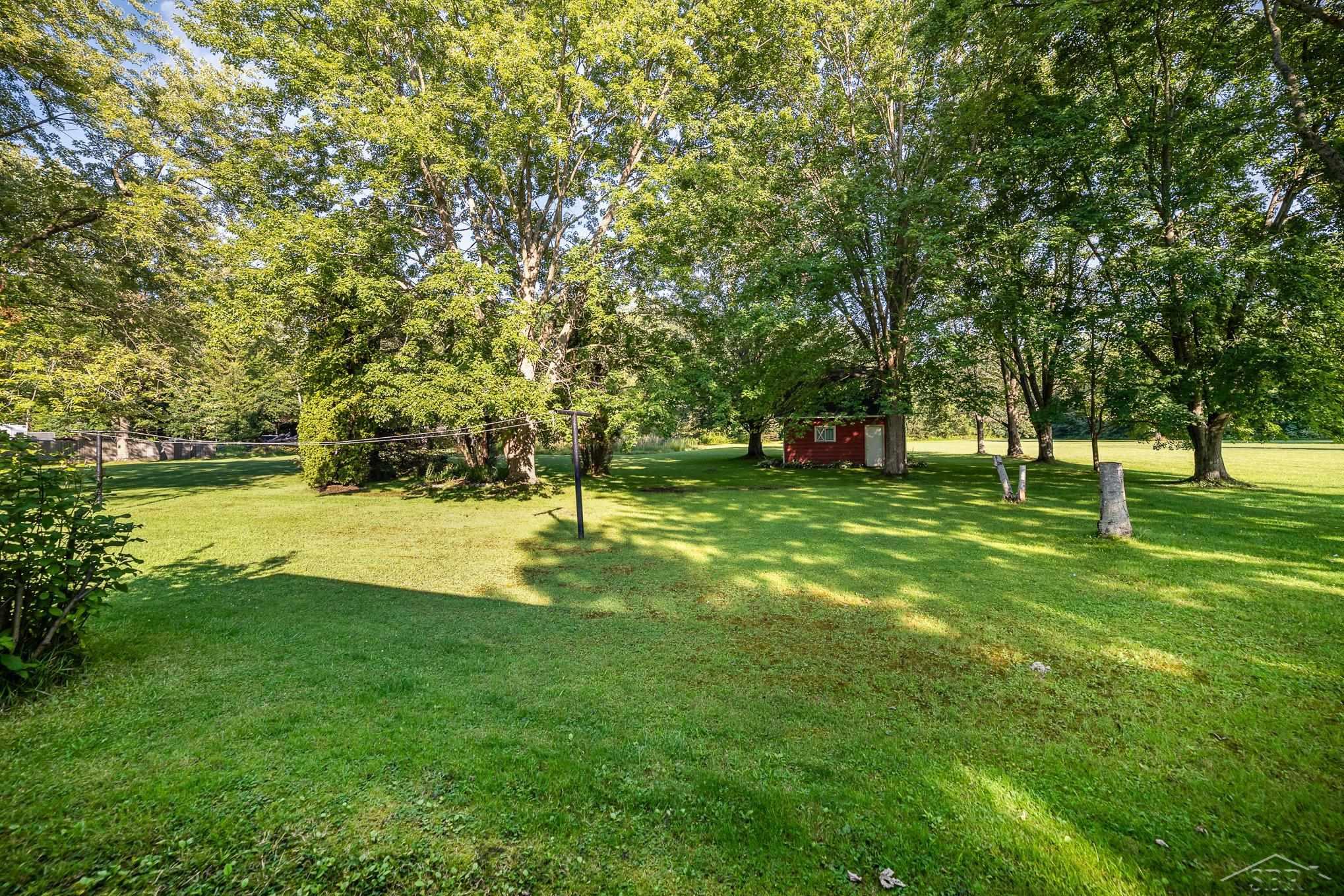 14214 Tuscola Road Clio, MI 48420 - Photo 4 of 26 50150061-d98fea8c-4a00-4177-bc26-1d5f9a2d068e.JPG