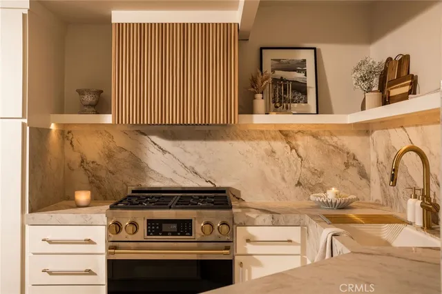 $11,200,000 | 1344 West Bay Avenue, Newport Beach, CA 92661