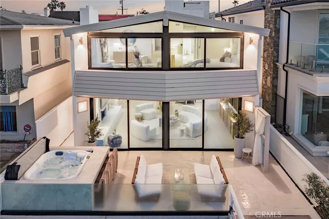 $11,200,000 | 1344 West Bay Avenue, Newport Beach, CA 92661