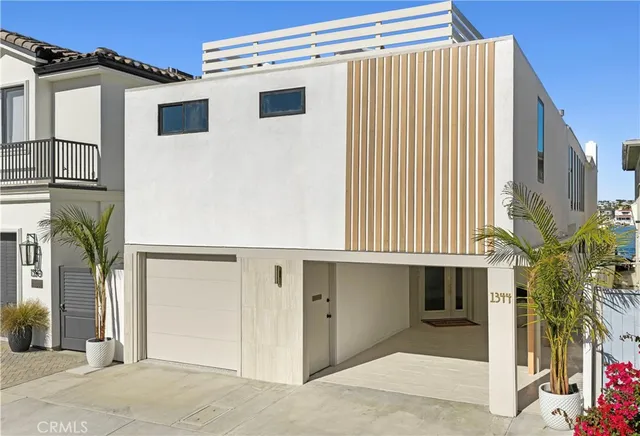 $11,200,000 | 1344 West Bay Avenue, Newport Beach, CA 92661