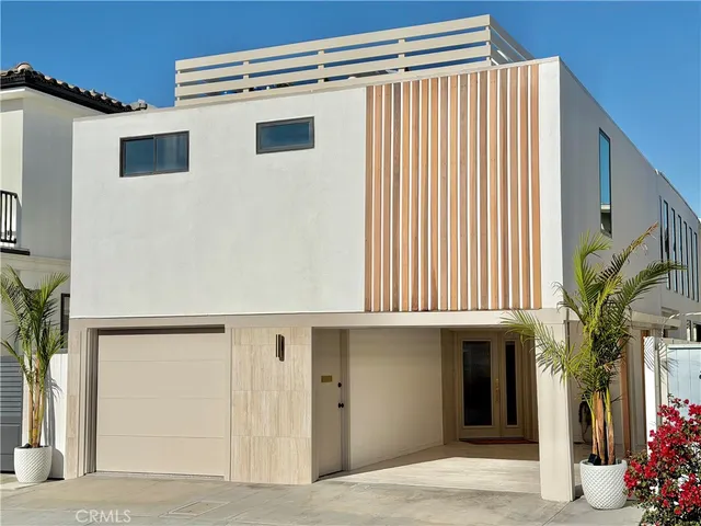 $11,200,000 | 1344 West Bay Avenue, Newport Beach, CA 92661