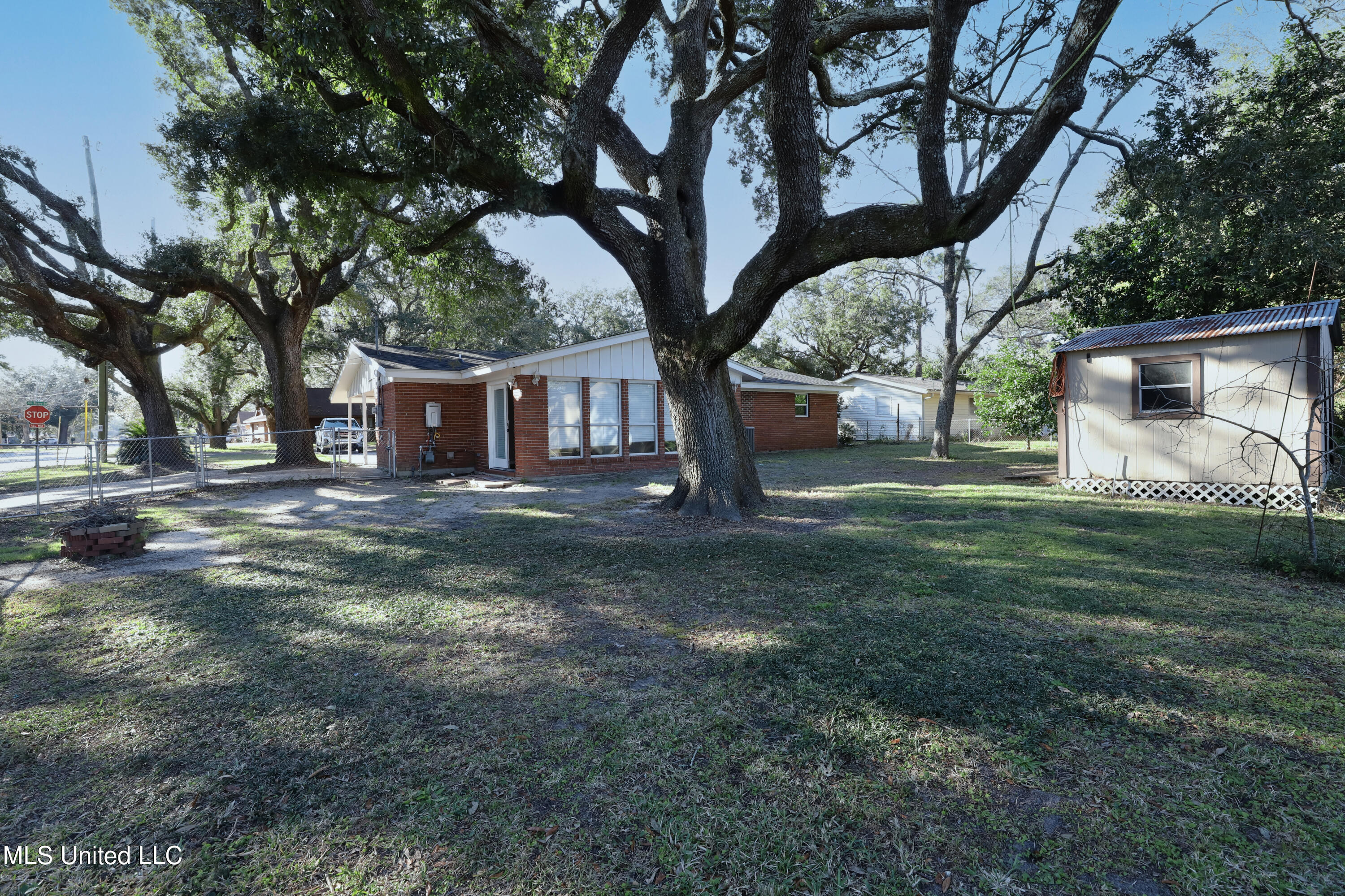 402 Jim Money Road Biloxi, MS 39531 - Photo 19 of 20 Backyard