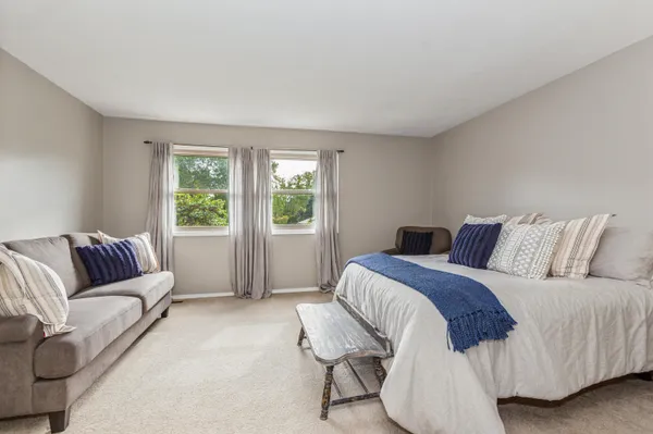 $278,000 | 2727 Lakeshore Drive, Unit 11, St. Joseph, MI 49085