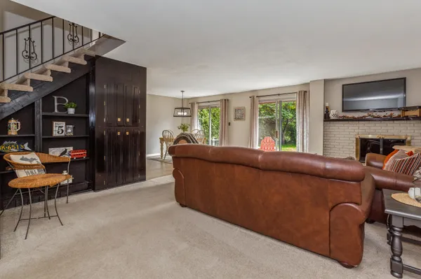 $278,000 | 2727 Lakeshore Drive, Unit 11, St. Joseph, MI 49085