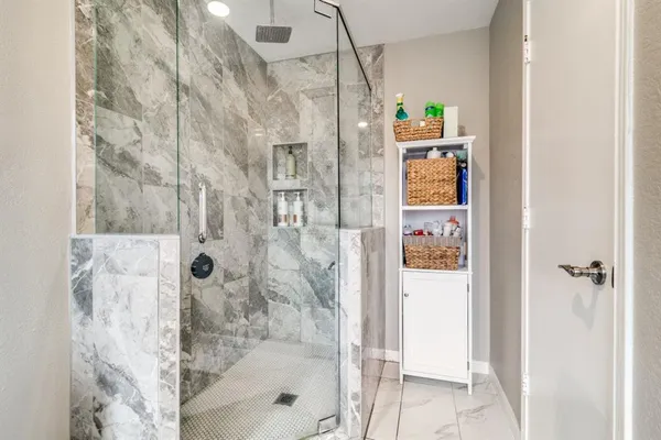 $2,550 | 7214 Ridgeview Drive, Rowlett, TX 75089