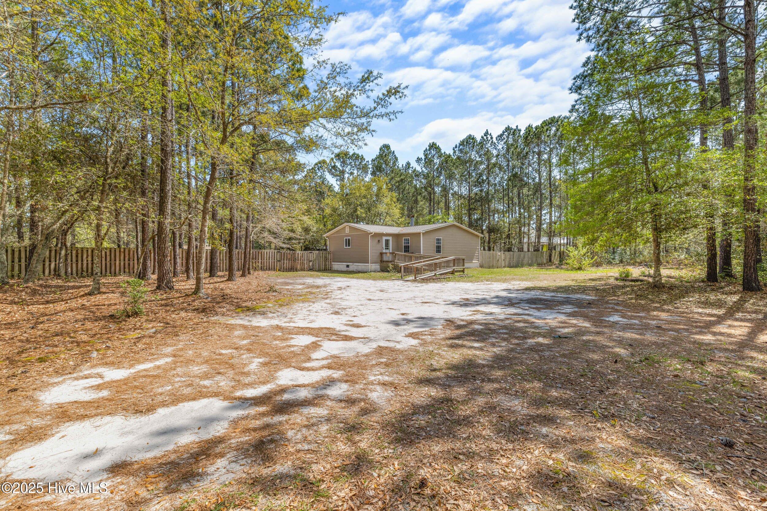 360 Old Folkstone Road Holly Ridge, NC 28445 - Photo 5 of 52 025A7680