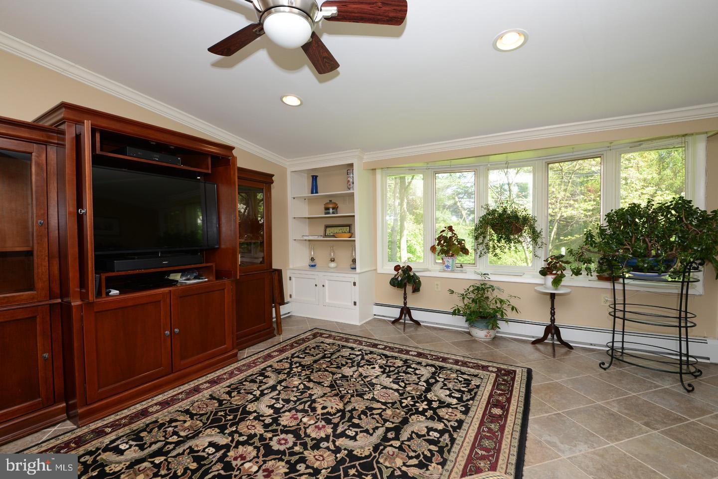 1815 Jody Road Jenkintown, PA 19046 - Photo 11 of 39 Sun/Family Room