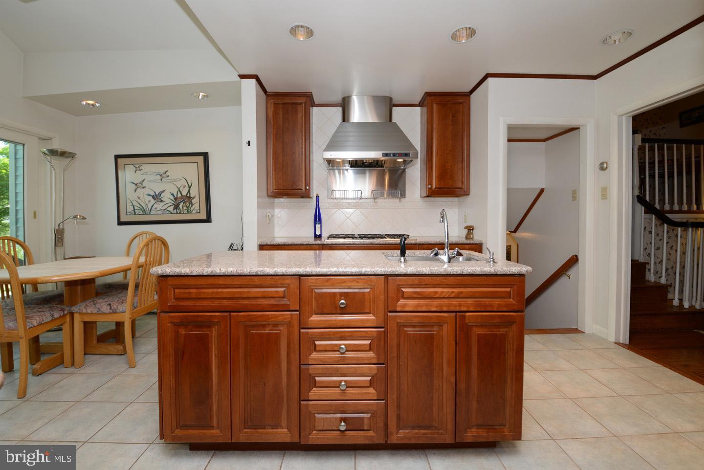 1815 Jody Road Jenkintown, PA 19046 - Photo 15 of 39 Kitchen with Breakfast Room