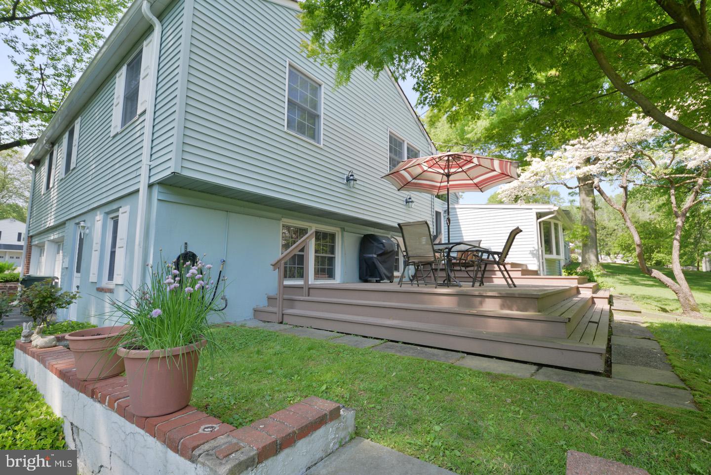 1815 Jody Road Jenkintown, PA 19046 - Photo 33 of 39 Rear Deck
