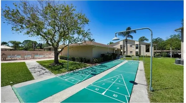 $1,600 | 2782 Woodgate Lane, Unit 12, Sarasota, FL 34231