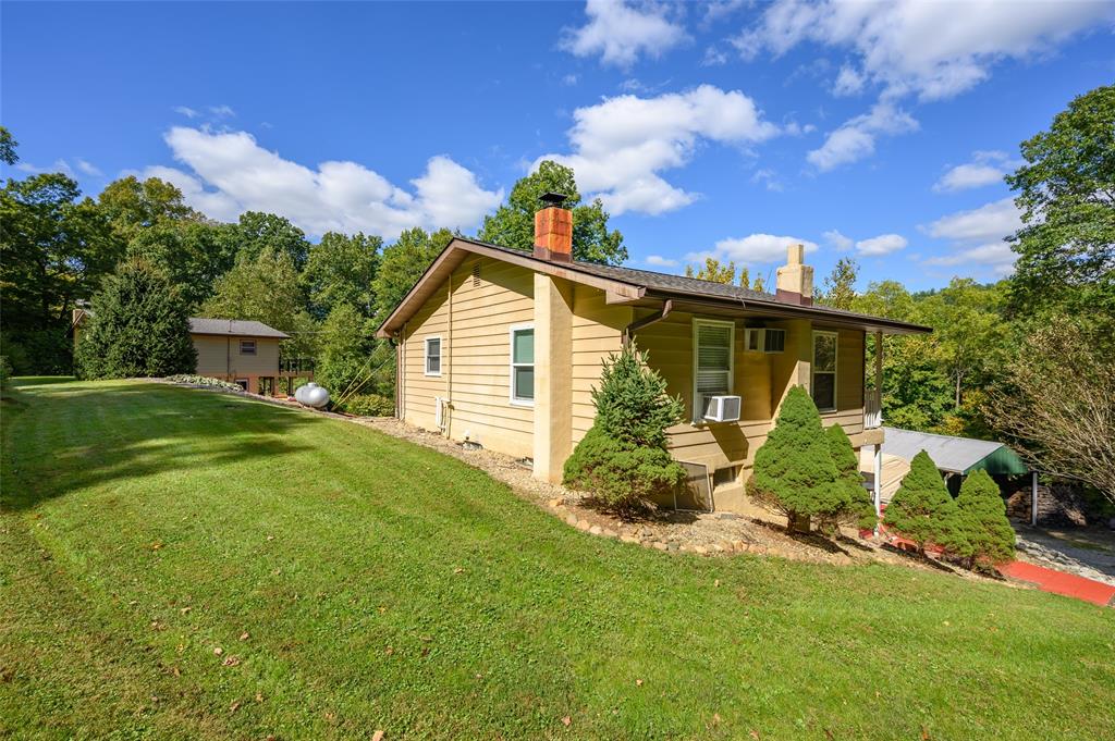 8354 Gold Point Road Trafalgar, IN 46181 - Photo 49 of 60 Gallery Image 49