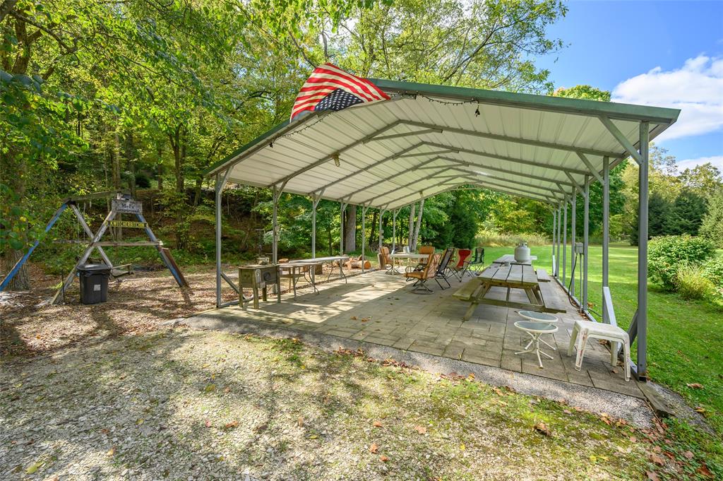 8354 Gold Point Road Trafalgar, IN 46181 - Photo 10 of 60 Gallery Image 10