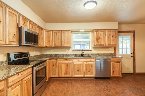 $239,000 | 5107 2nd Street, Danbury, TX 77534