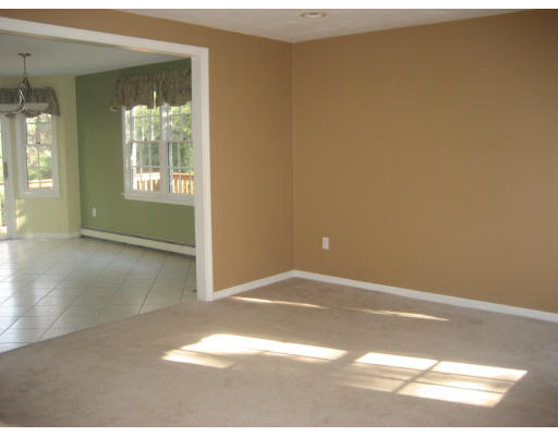 272 Bay Road Easton, MA 02356 - Photo 11 of 15 Gallery Image 11