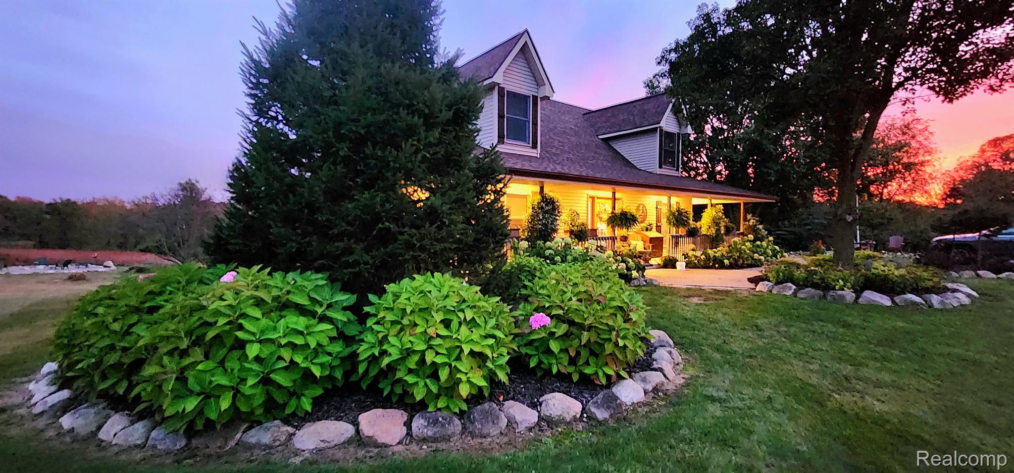 4813 Burgess Road Pinckney, MI 48169 - Photo 65 of 82 Gallery Image 65