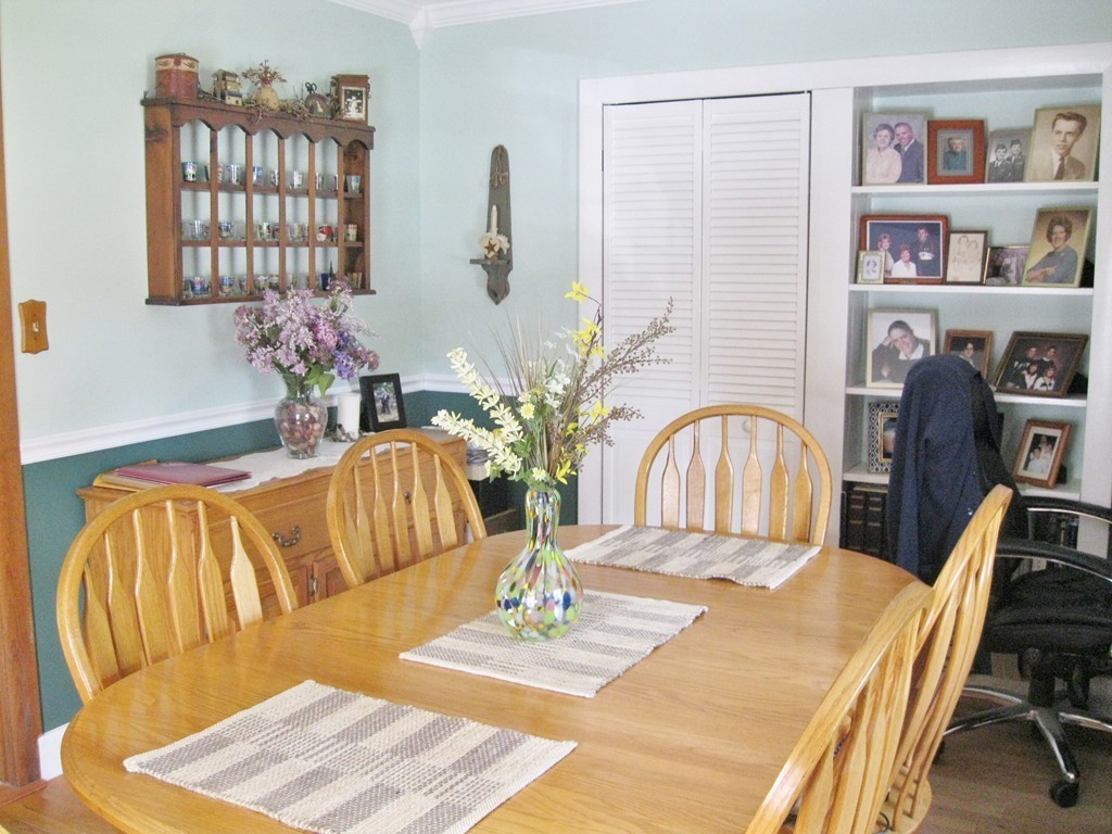 1576 Westover Road Chicopee, MA 01020 - Photo 12 of 19 Gallery Image 12