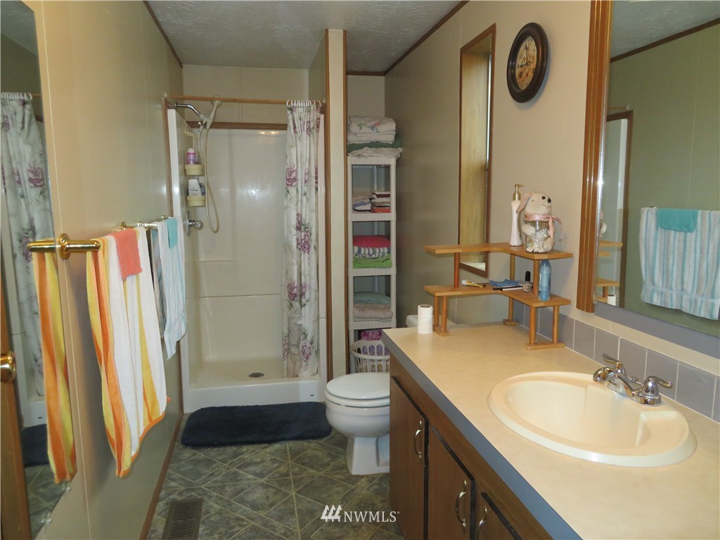 43 Redmond Road Republic, WA 99166 - Photo 12 of 25 Gallery Image 12