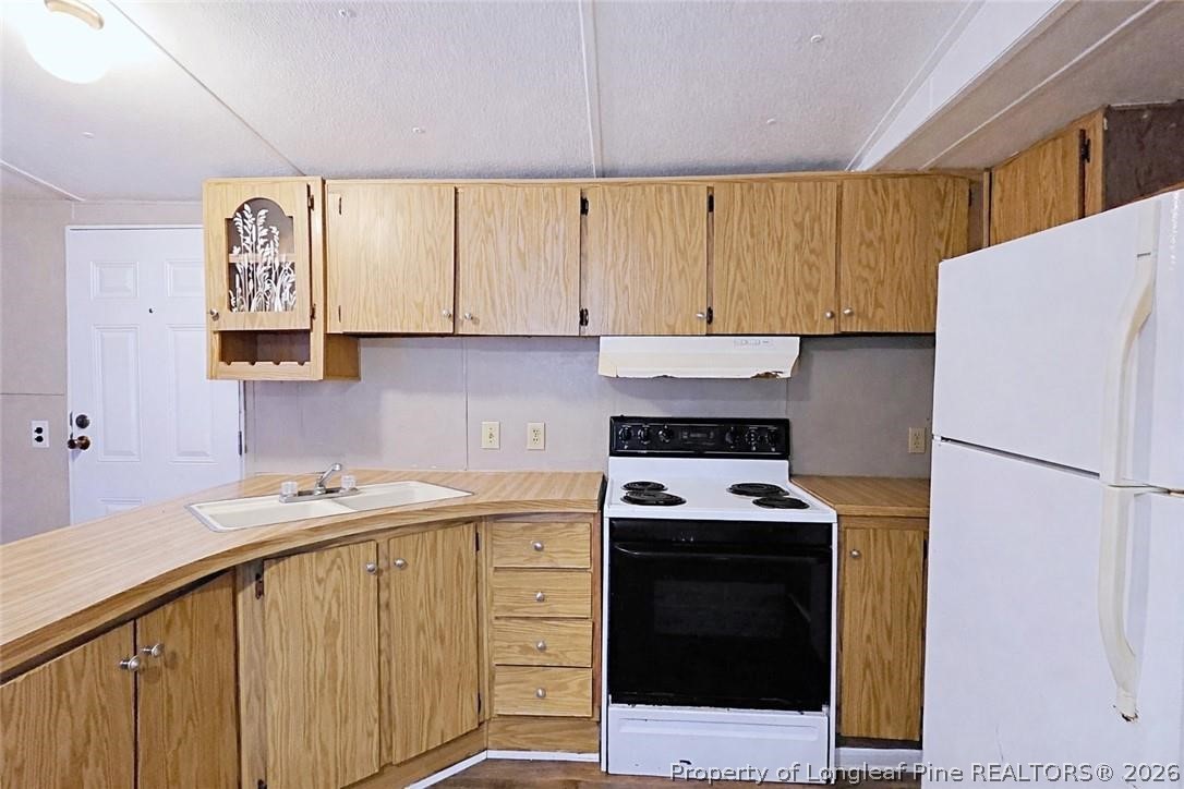 1581 Rim Road Fayetteville, NC 28314 - Photo 10 of 38