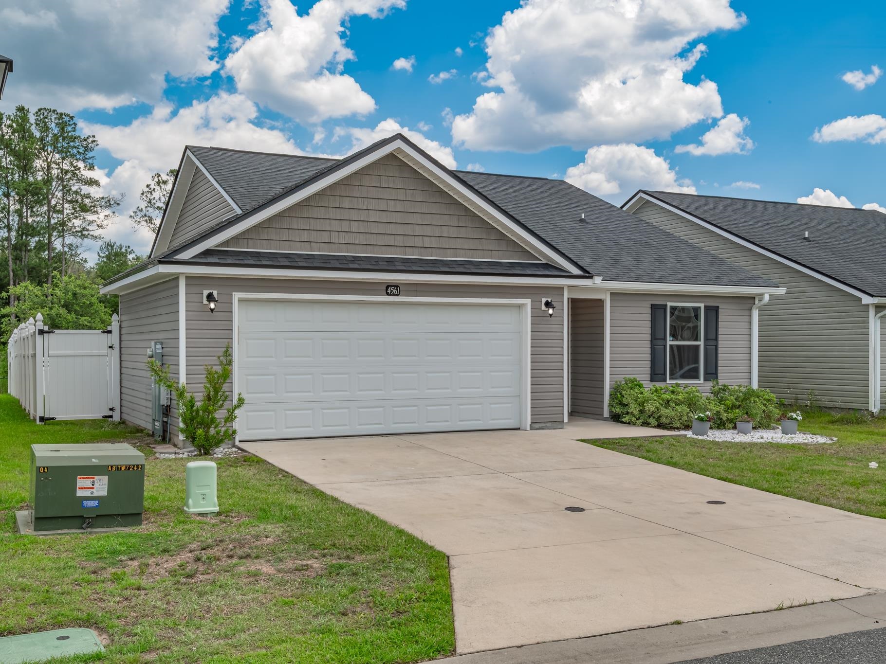 4561 Rivers Landing Drive Tallahassee, FL 32303 - Photo 3 of 47