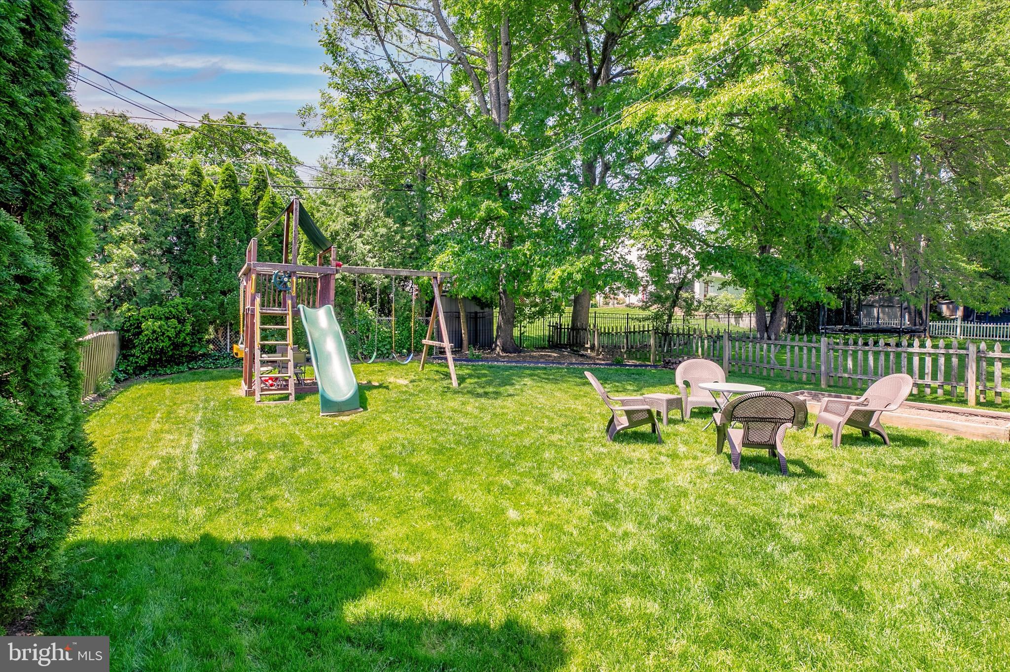 107 Calvarese Lane Wayne, PA 19087 - Photo 23 of 23 Back yard