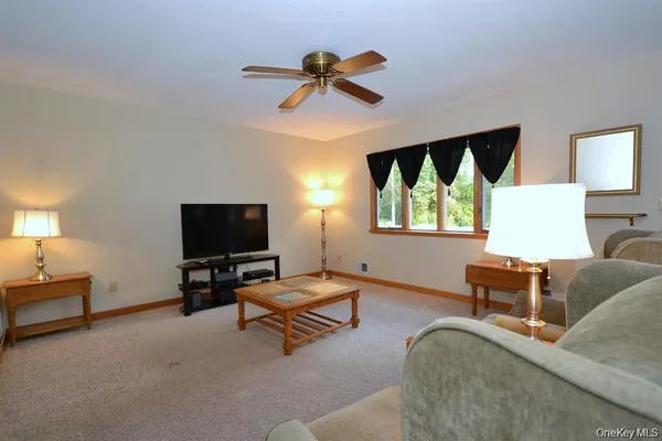 $499,000 | 120 Arlington Road, Lake Ronkonkoma, NY 11779
