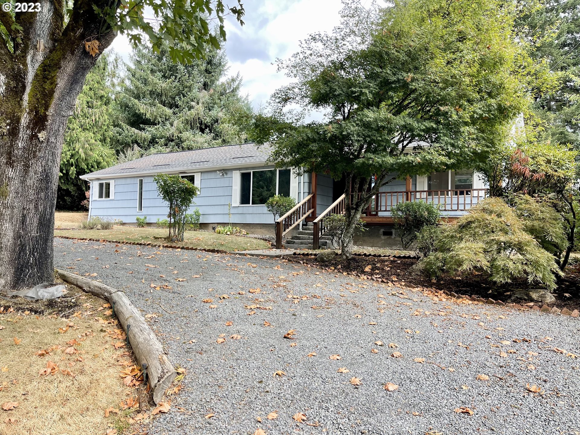 61242 Barger Road St. Helens, OR 97051 - Photo 2 of 35 Driveway